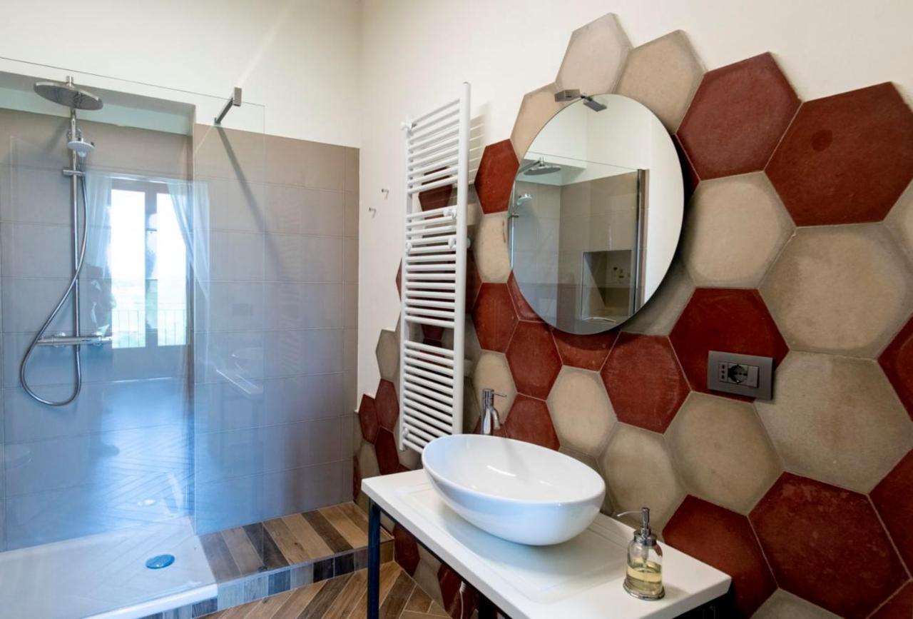 Le Vecchie Persiane - Bed & Breakfast Diano dʼAlba Kültér fotó