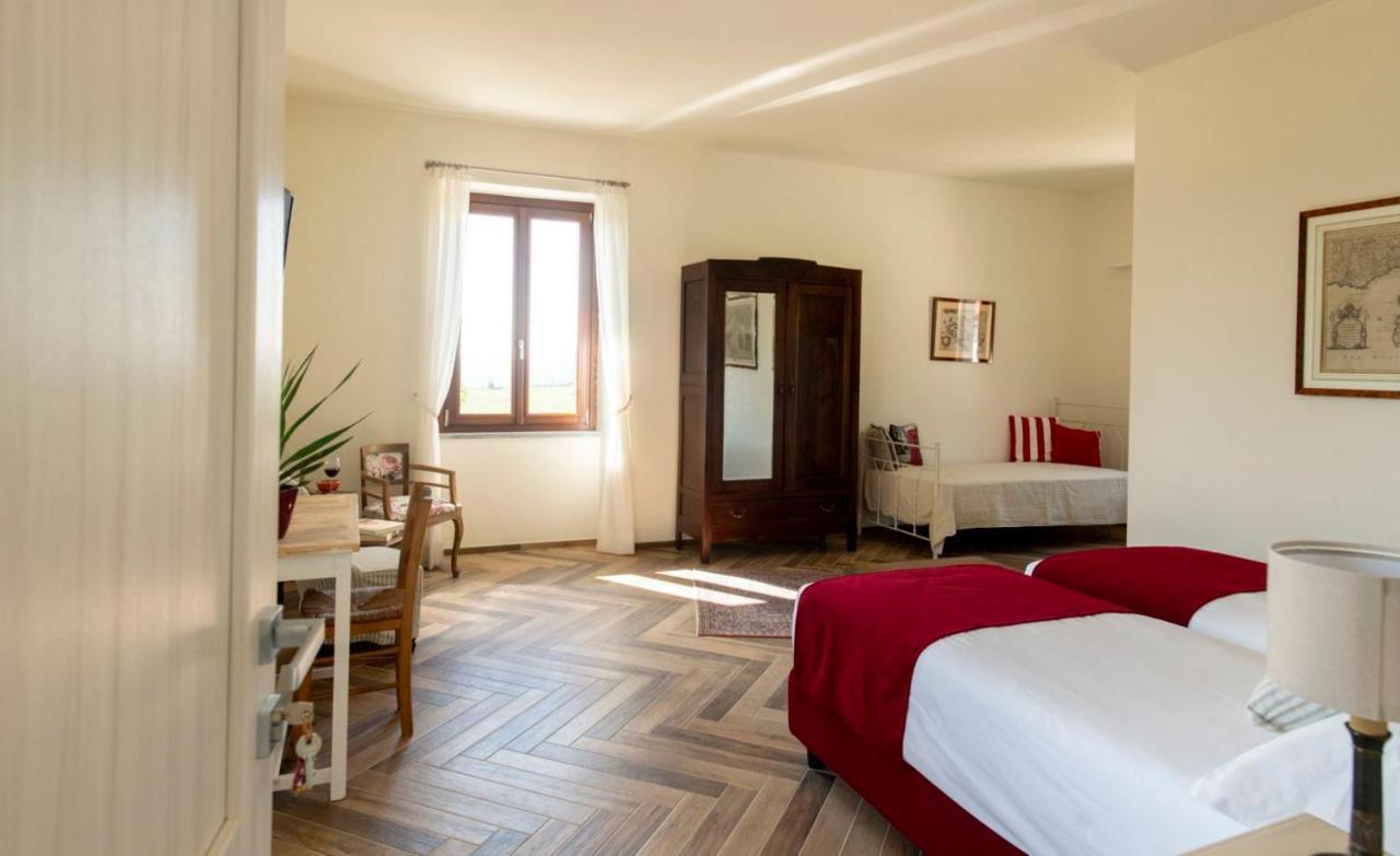 Le Vecchie Persiane - Bed & Breakfast Diano dʼAlba Kültér fotó